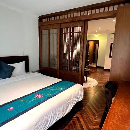 Fusion Links Apartments Hanoi Esterno foto